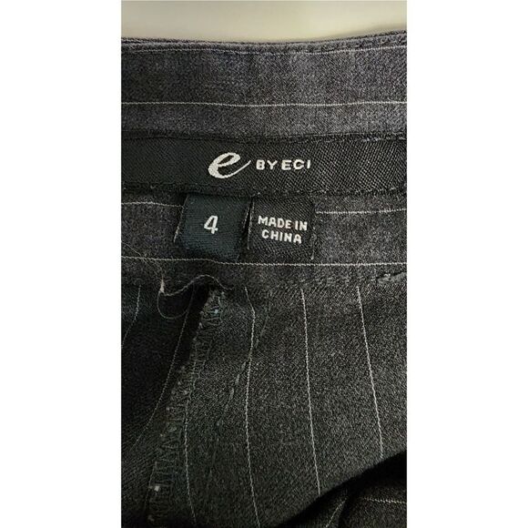 E by Eci Bermuda Cuff Hem Striped Denim Dress Pants Size 4 Color Gray/Blue - Picture 5 of 7